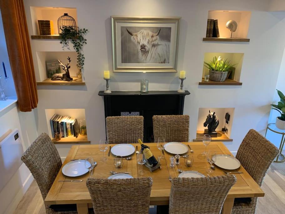 Renovated Miner'S Cottage - Family & Dog Friendly Abertillery Exterior foto